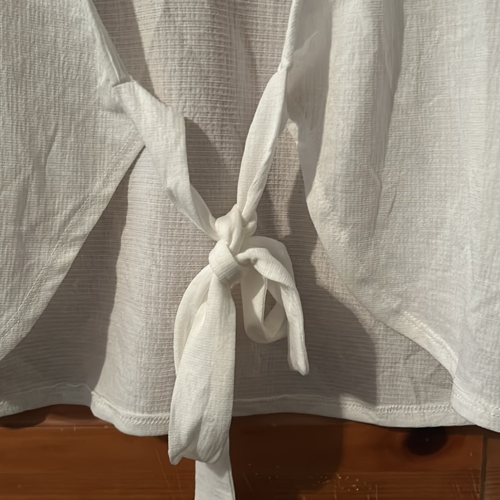 White LG dress tie top NWOT - Picture 3 of 4